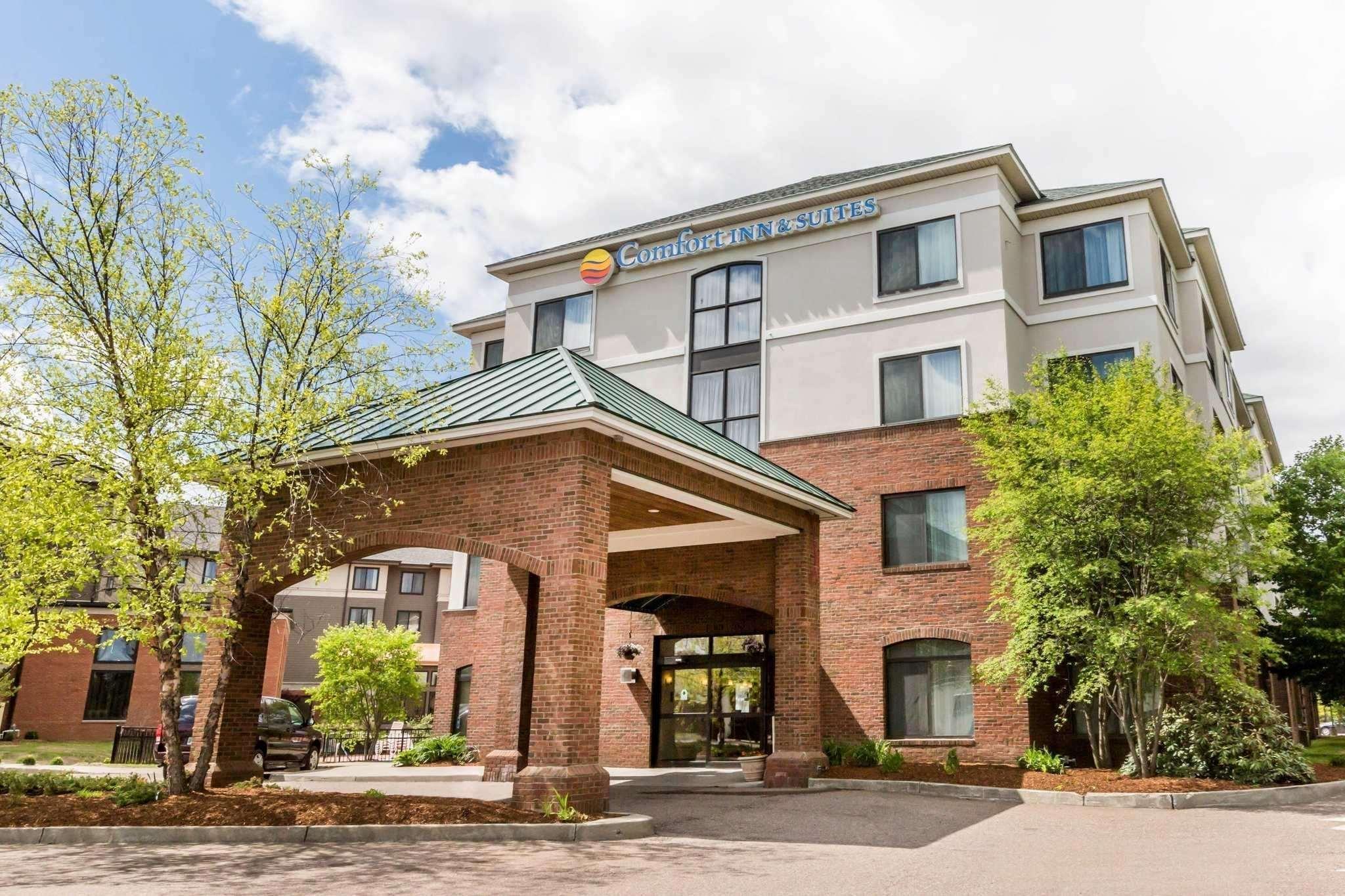 Comfort Inn & Suites Burlington Dış mekan fotoğraf