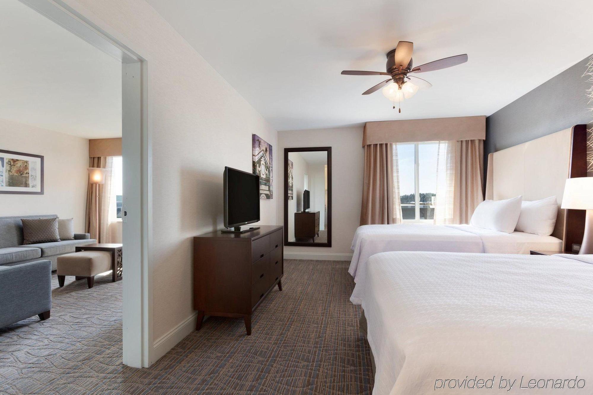 Comfort Inn & Suites Burlington Dış mekan fotoğraf