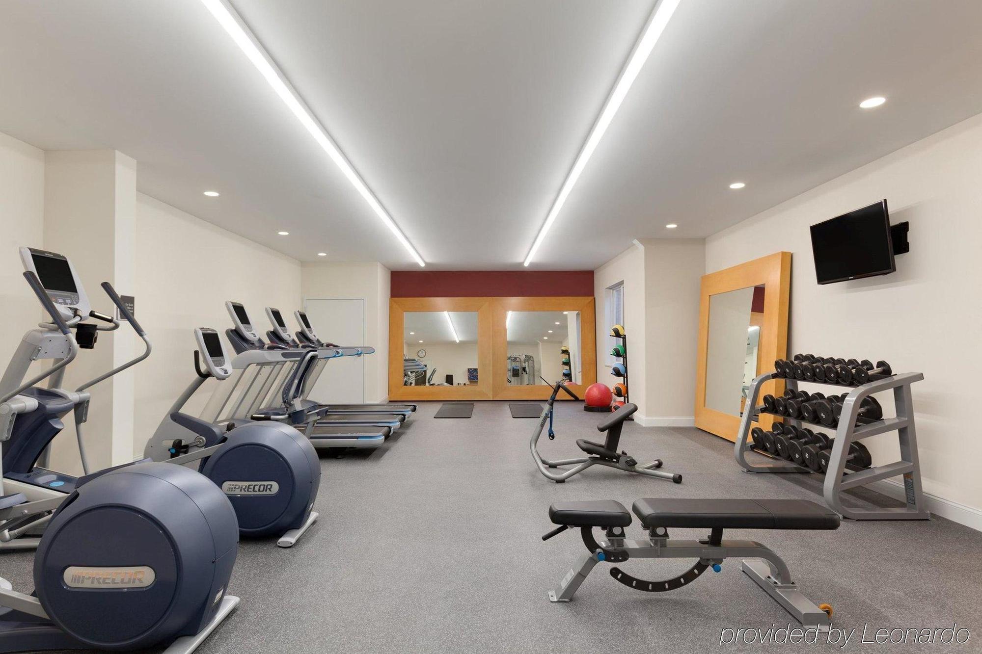 Comfort Inn & Suites Burlington Dış mekan fotoğraf